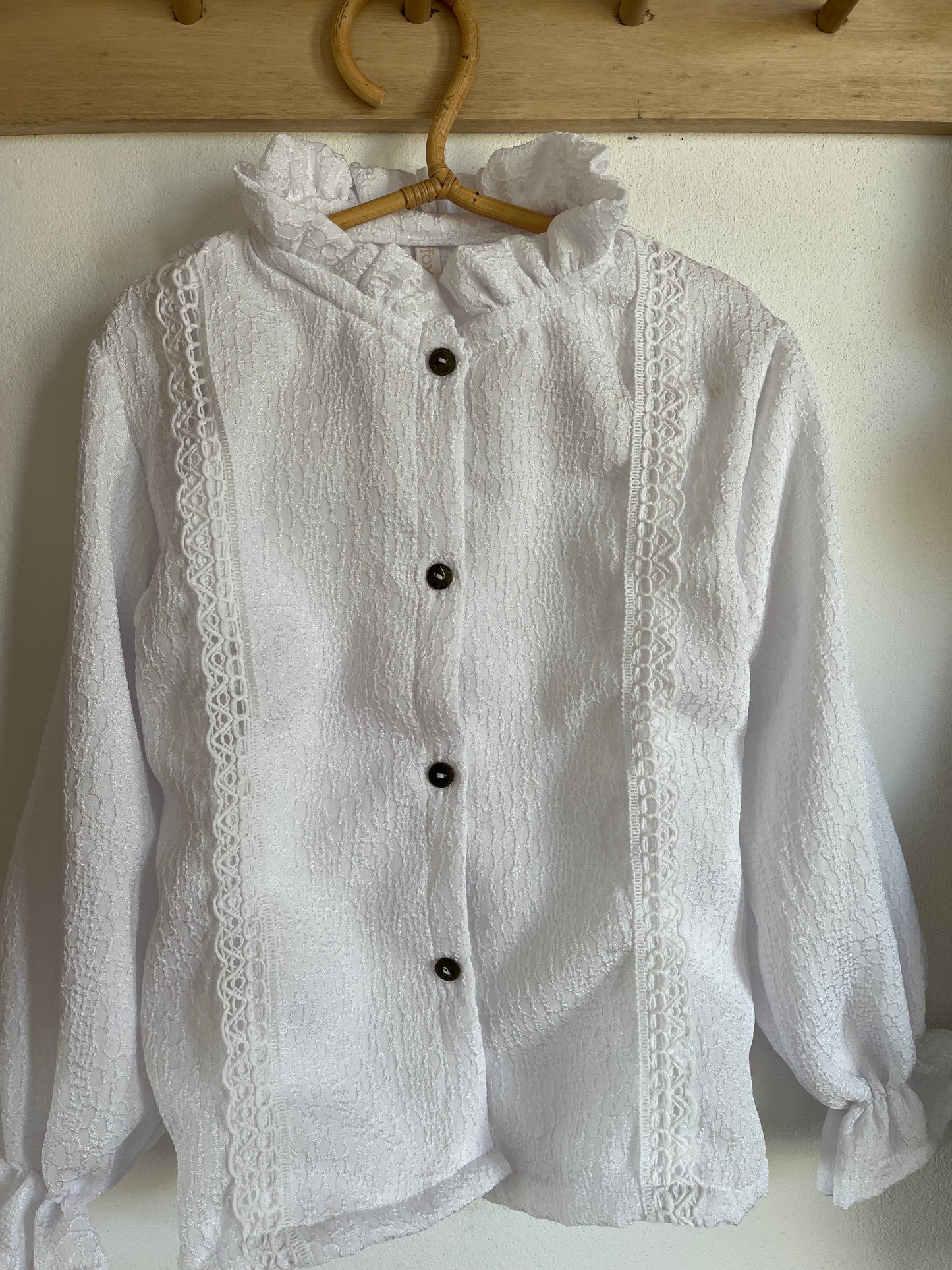 Camisa cielo blanca