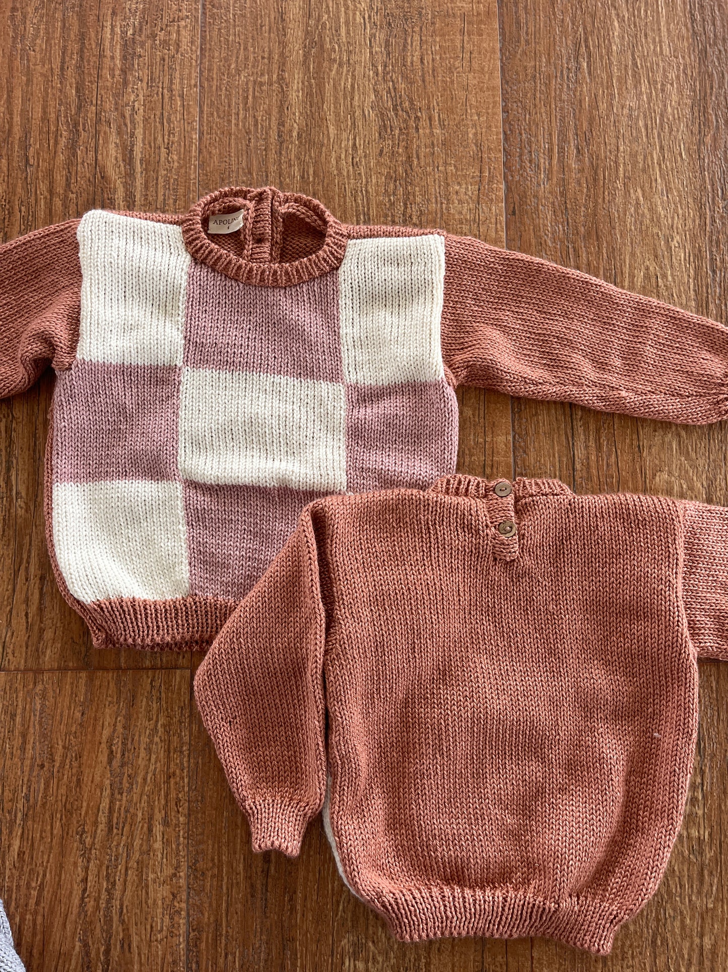 sweater cuadros rosa