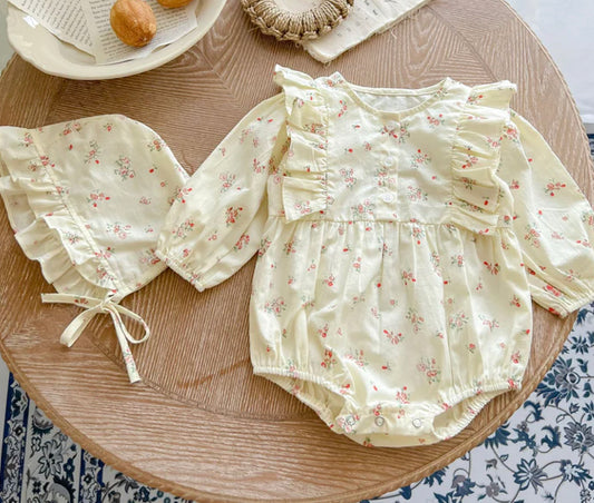 Conjunto flores con capota