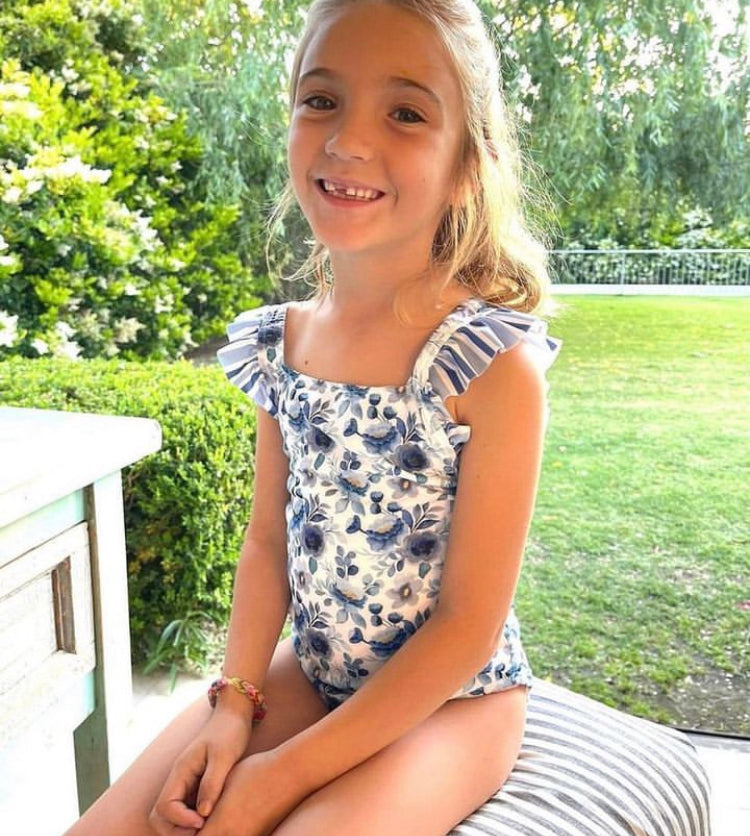Traje de baño niña talle 2